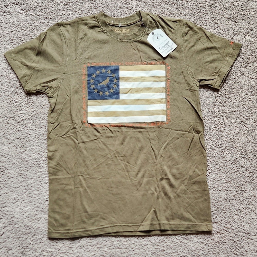 NWT Staple Pigeon Flag Olive Green Mens Graphic Tee, Size Medium Streetwear